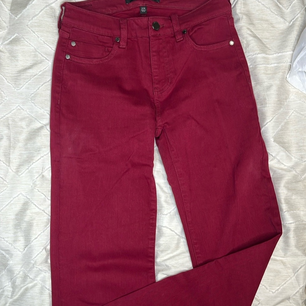 Liverpool Hannah crop flare 27in inseam Red Velvet
